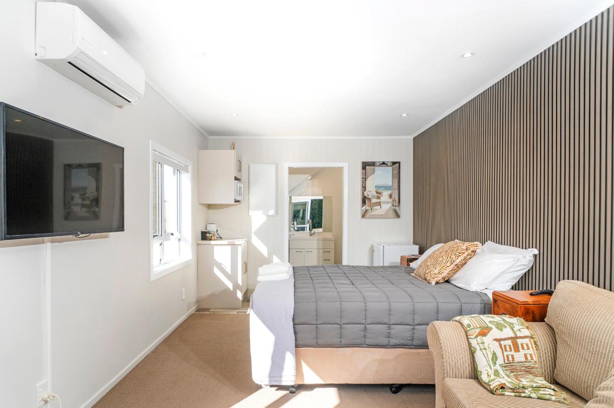 Rooftops Accommodation Whitianga Ngoại thất bức ảnh